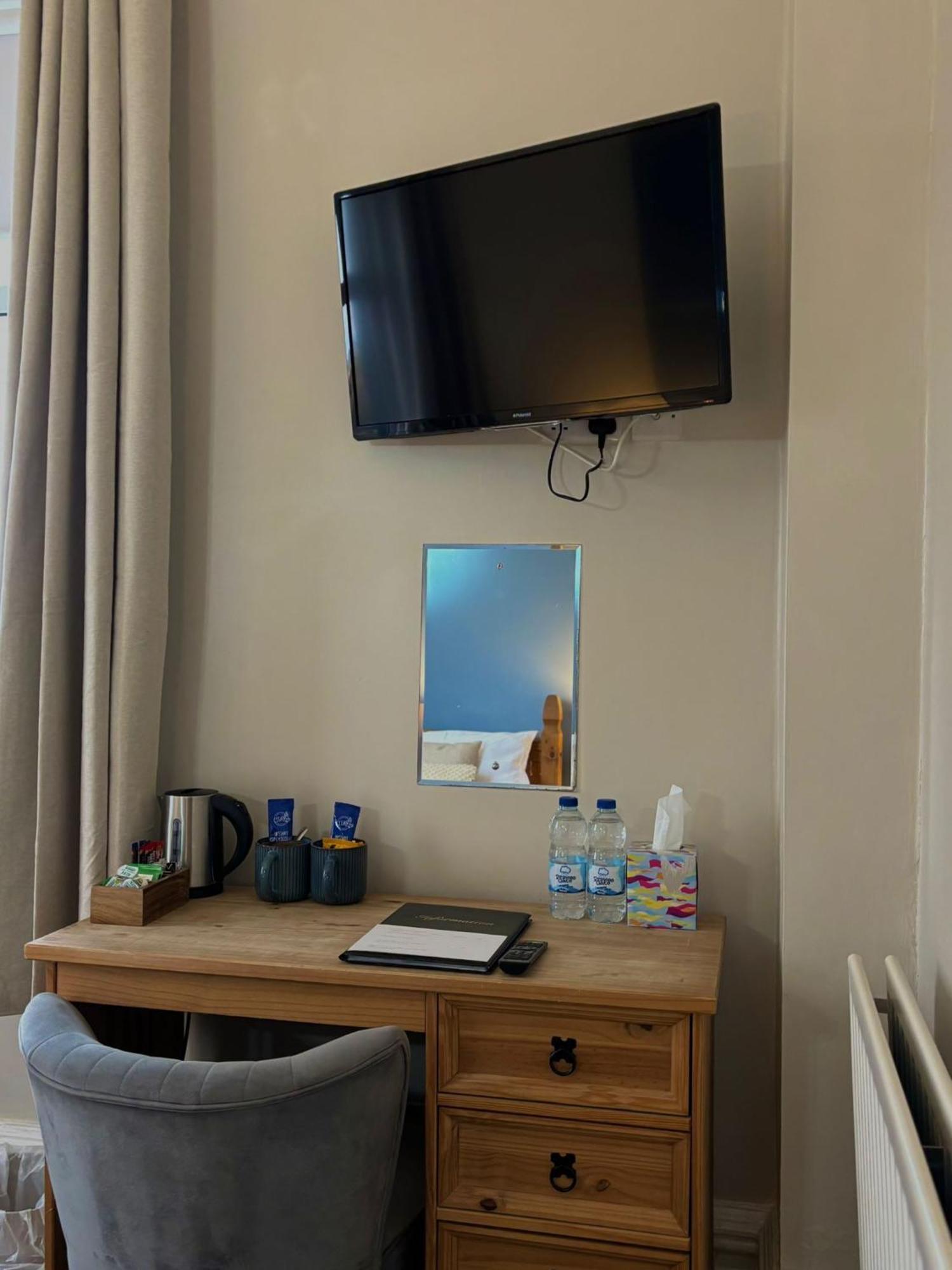 The Waterford Arms Hotel Hartley Kamer foto