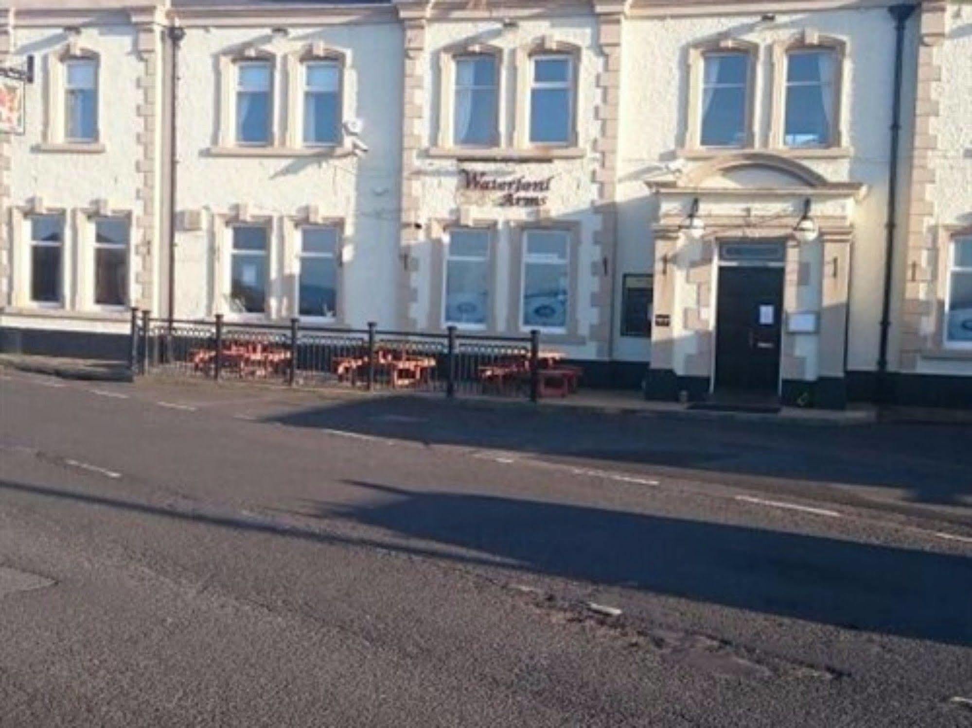 The Waterford Arms Hotel Hartley Buitenkant foto