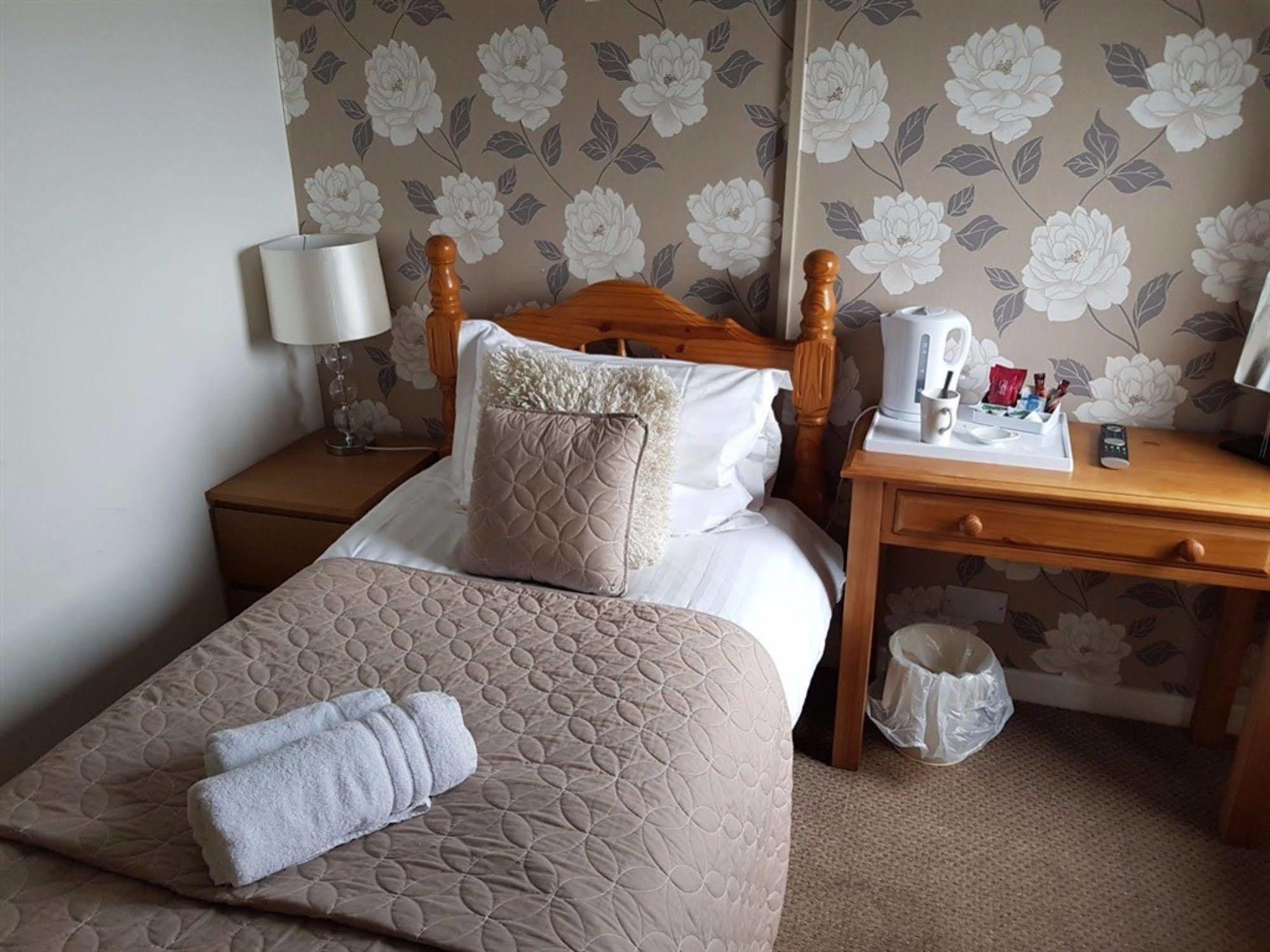 The Waterford Arms Hotel Hartley Buitenkant foto